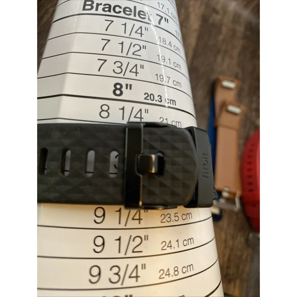 Fitbit Charge Black with 3 Extra Bands Working